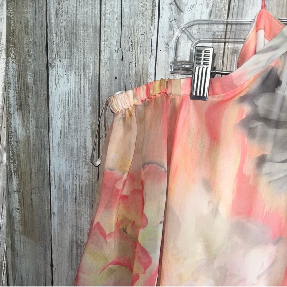 White House Black Market Watercolor Cold Shoulder Blouse - Picture 5 of 8